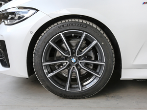 2020Ŀ 325Li M\(yn)(dng)b ݆Ȧ