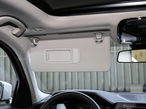 2020Ŀ 325Li M\b ꖰ壨