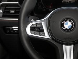 2020Ŀ 325Li M\b п؅^