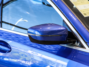 2020Ŀ 325Li xDrive M\b ^