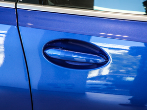 2020Ŀ 325Li xDrive M\b ^