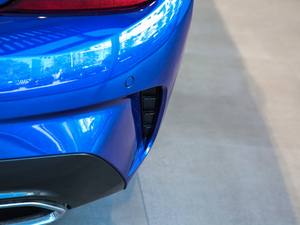 2020Ŀ 325Li xDrive M\b ^