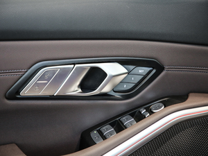 2020Ŀ 325Li xDrive M\(yn)(dng)b g