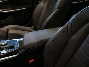 2020Ŀ 325Li xDrive M\(yn)(dng)b g