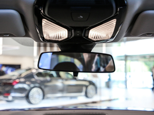 2020Ŀ 325Li xDrive M\b g