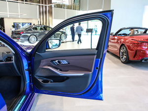 2020Ŀ 325Li xDrive M\b g