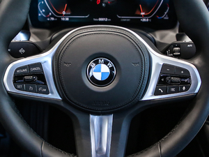 2020Ŀ 325Li xDrive M\b п؅^