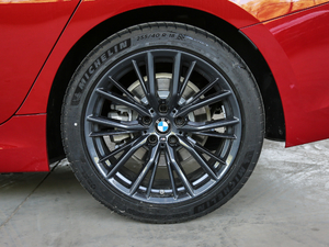 2020Ŀ 325Li M\ҹb ݆Ȧ