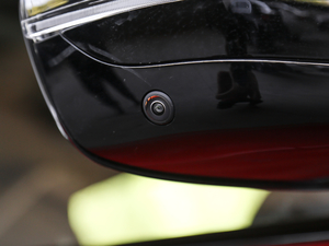 2020Ŀ 325Li M\ҹb ^