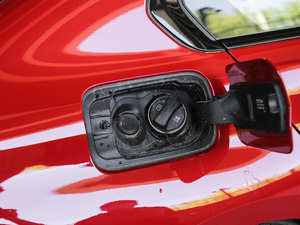 2020Ŀ 325Li M\ҹb ^