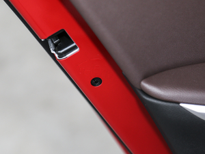 2020Ŀ 325Li M\ҹb g