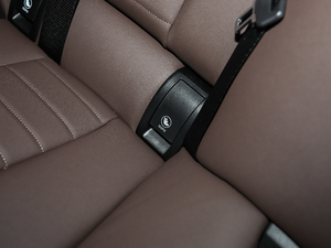 2020Ŀ 325Li M\ҹb g