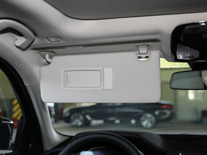 2020Ŀ 325Li M\ҹb ꖰ壨