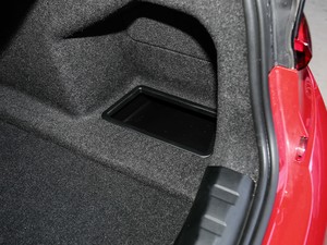 2020Ŀ 325Li M\ҹb g