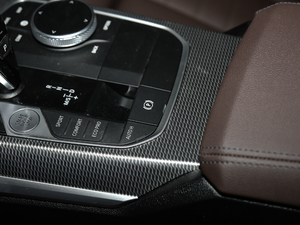 2020Ŀ 325Li M\(yn)(dng)ҹb v܇(ch)Ƅ(dng)