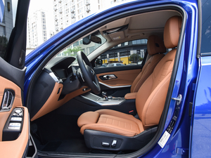 2020330Li M\ҹb ǰſg