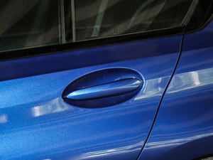 2020Ŀ 325i M\(yn)(dng)ҹb (x)(ji)^