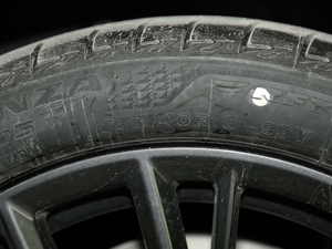 2020Ŀ 325i M\ҹb ݆̥ߴ