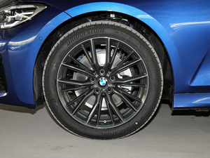 2020Ŀ 325i M\ҹb ݆Ȧ
