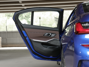 2020Ŀ 325i M\ҹb ܇T