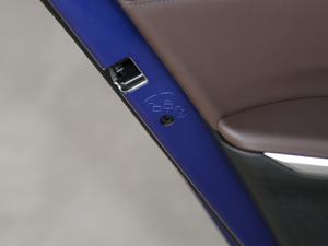 2020Ŀ 325i M\(yn)(dng)ҹb g