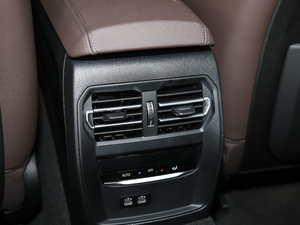 2020Ŀ 325i M\(yn)(dng)ҹb g