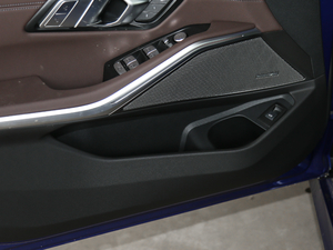 2020Ŀ 325i M\ҹb ǰTg