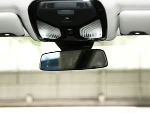 2020Ŀ 325i M\ҹb ǰſg