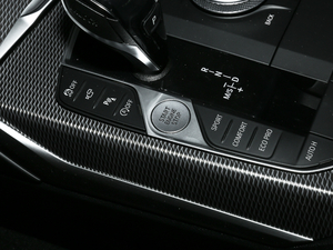 2020Ŀ 325i M\ҹb п؅^