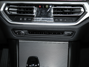 2020Ŀ 325i M\ҹb п؅^