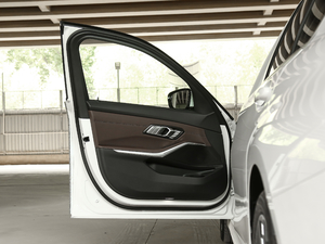 2020Ŀ 325i M\b {λ܇T