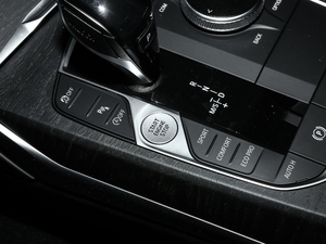 2020Ŀ 325i M\(yn)(dng)b п؅^(q)