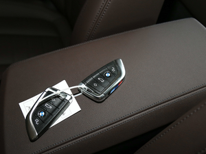 2020Ŀ 325i M\(yn)b ܇耳