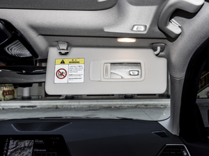 2020Ŀ 325i M\(yn)(dng)b g