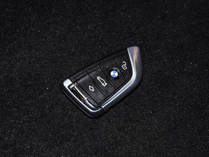 2020Ŀ 325i M\(yn)(dng)b ܇耳