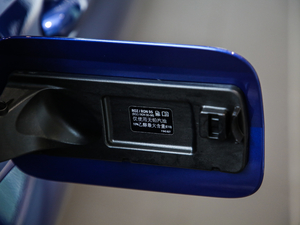 2020Ŀ 325Li M\ҹb ^