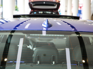 2020Ŀ 325Li M\ҹb ^