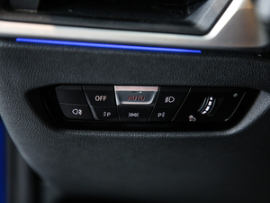 2020Ŀ 325Li M\ҹb п؅^