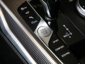 2020Ŀ 325Li M\ҹb п؅^