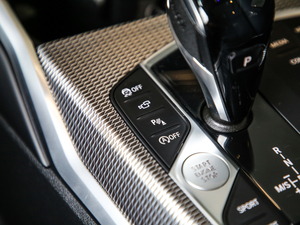 2020Ŀ 325Li M\ҹb п؅^