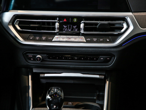 2020Ŀ 325Li M\ҹb {