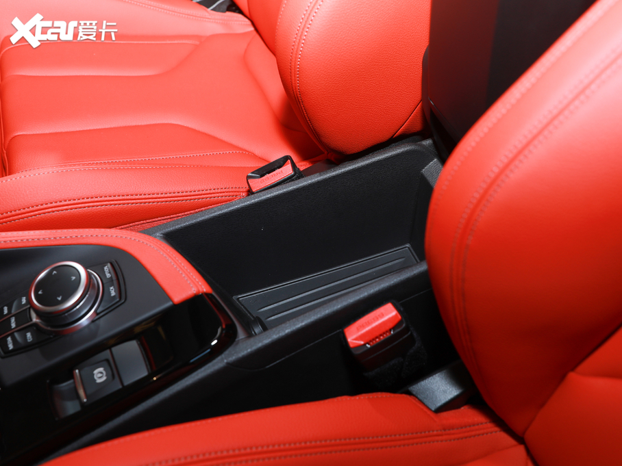 2020RX2 xDrive25i MԽҰb