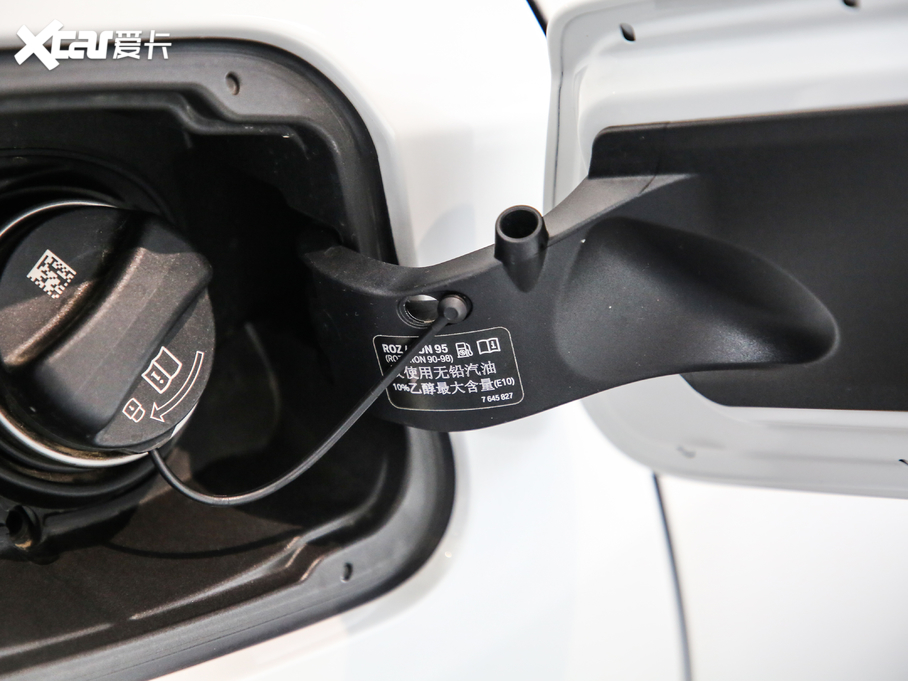 2020RX2 sDrive20i MԽҰb