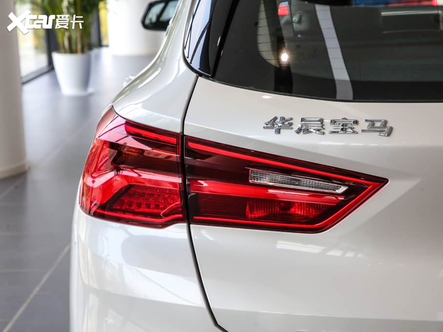 2020RX2 sDrive20i MԽҰb