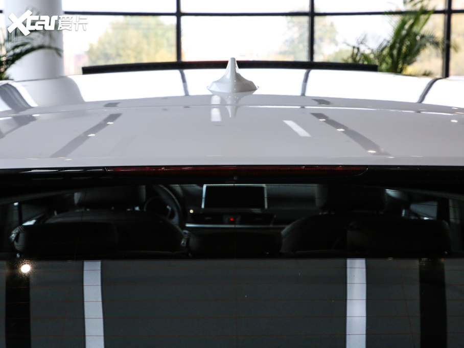 2020RX2 sDrive20i MԽҰb