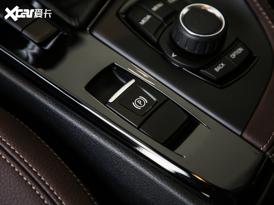 2020RX2 sDrive20i MԽҰb