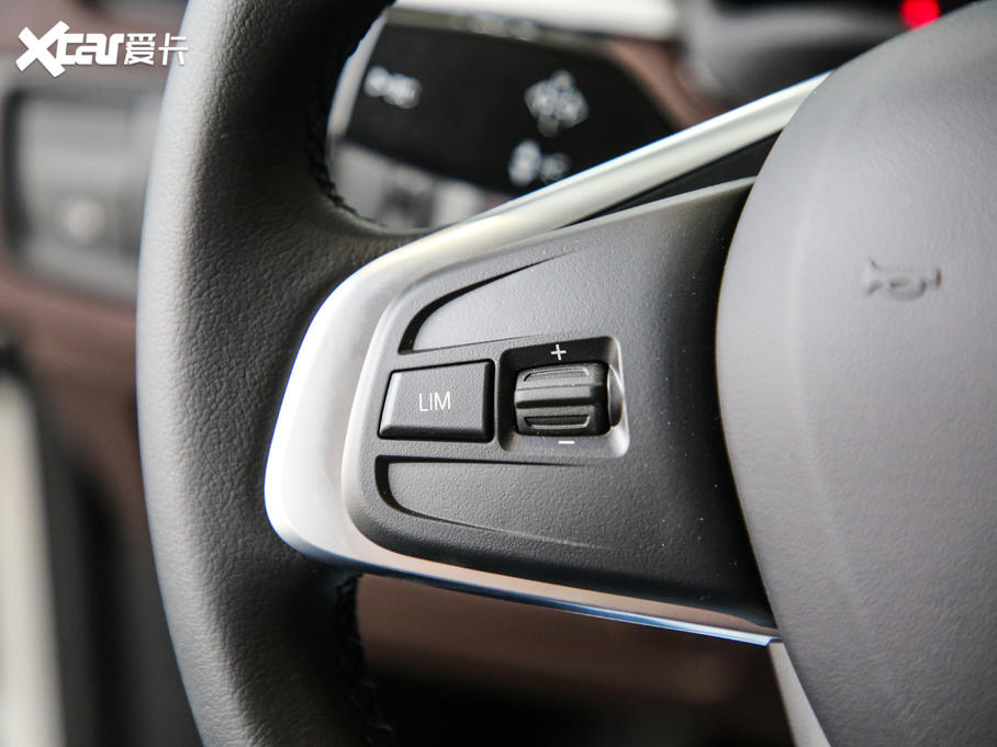 2020RX2 sDrive20i MԽҰb