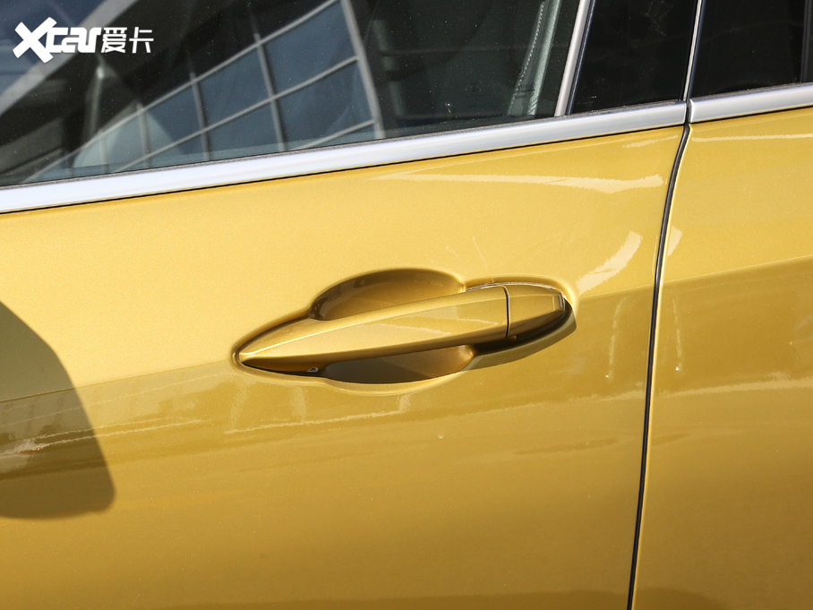 2020RX2 sDrive25i MԽҰb