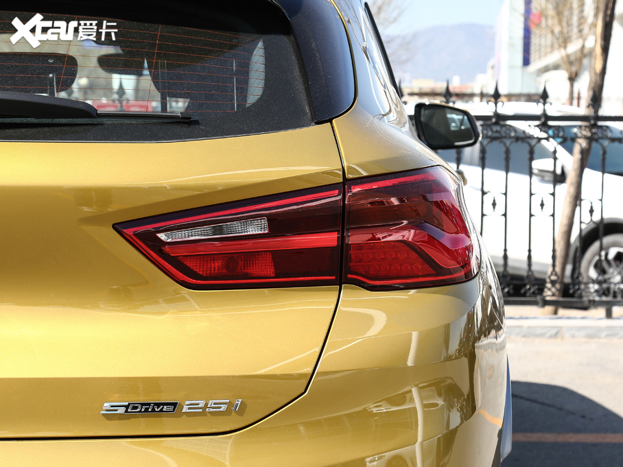 2020RX2 sDrive25i MԽҰb