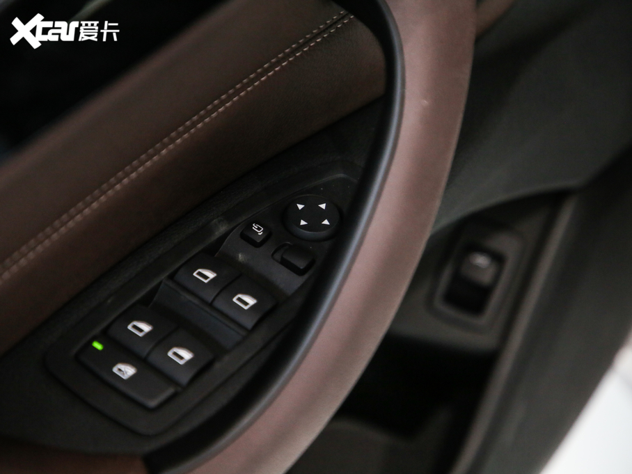 2020RX2 sDrive25i MԽҰb